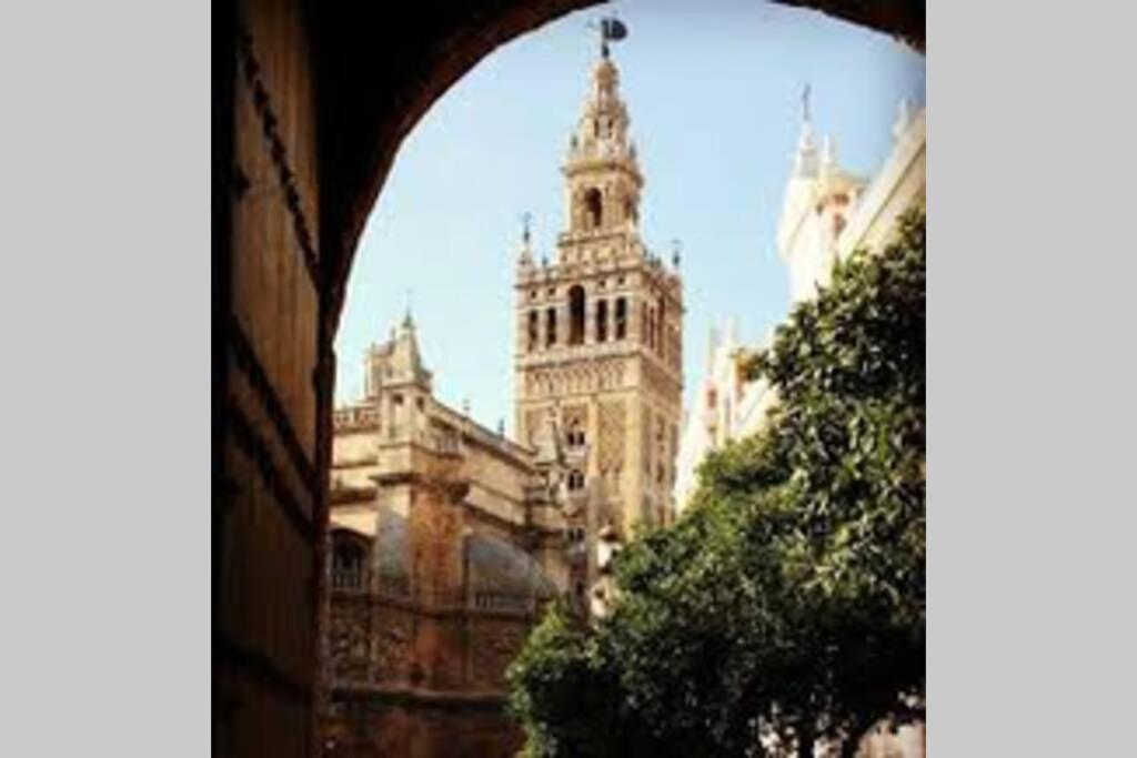 Penthouse Raggio Apartment Seville Exterior photo
